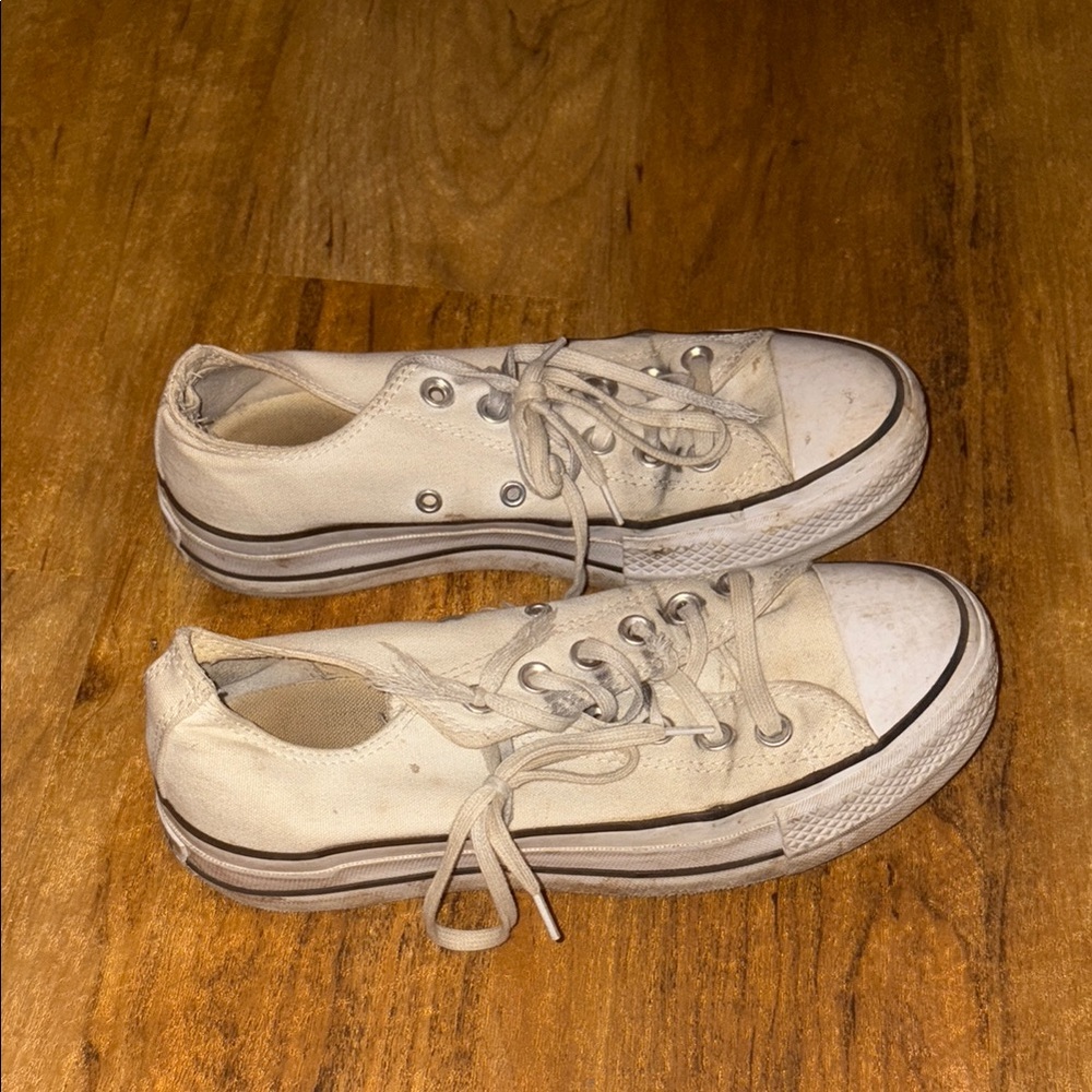 Casual Cream Canvas Sneakers